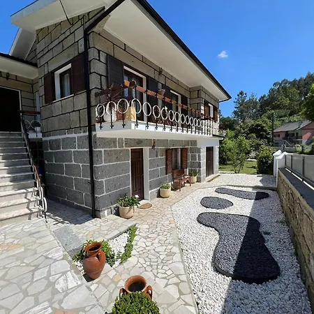 Guia In Valdreu * Braga